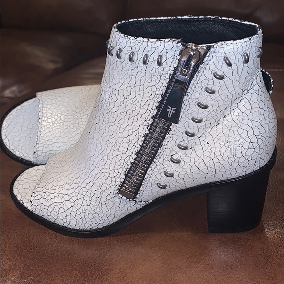 Booties - Picture 4 of 10